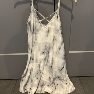 Lola v. Harper Dress